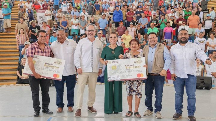 Refrenda Evelyn Salgado su compromiso con el sector pesquero